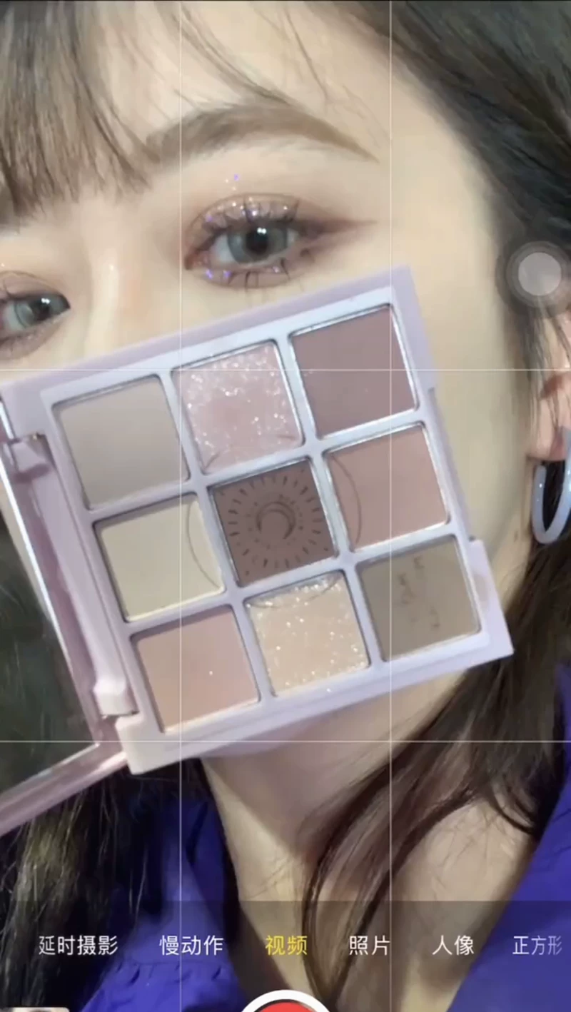 Нежный taro mud и серо-розовый фиолетовый! Южная Корея Holika Nine-color Eye Shadow Disk 02 MOONY Star Happyrim