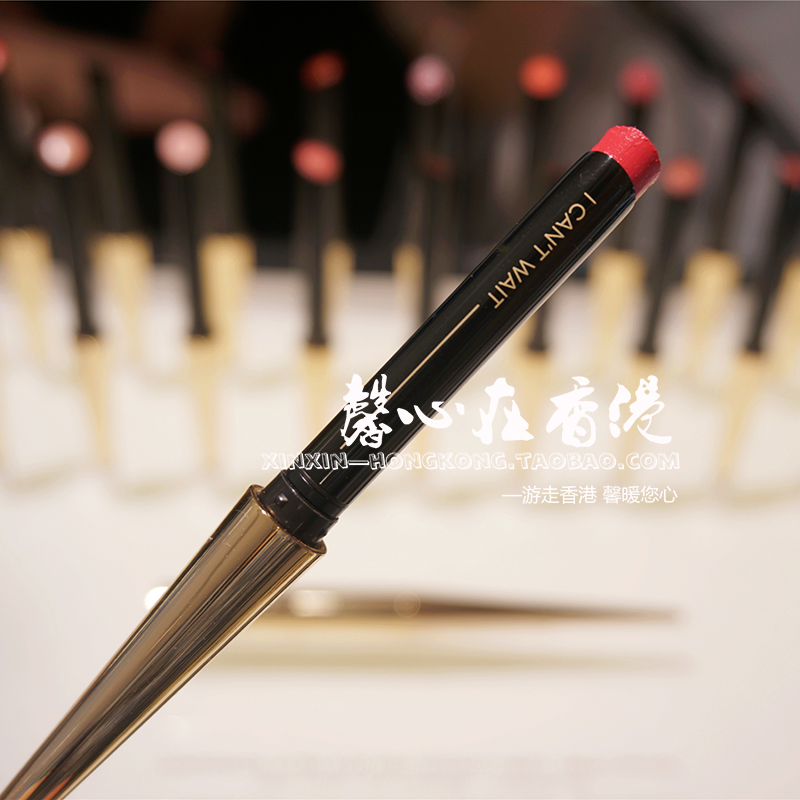 Hồng Kông mua son môi dạng ống mỏng màu vàng khói HOURGLASS vào ban đêm - Son môi son black rouge a06