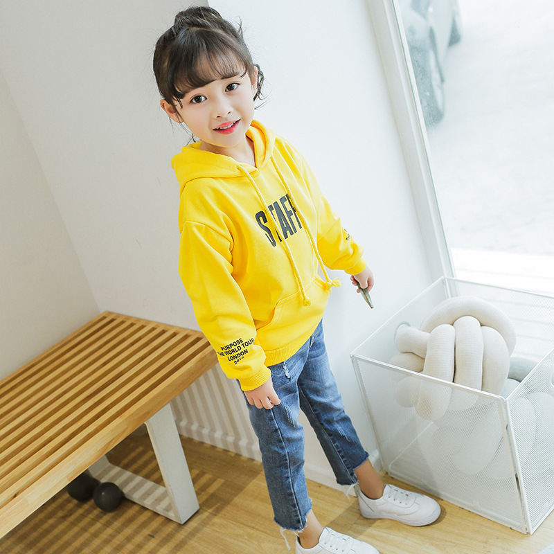Mẫu áo cho bé thu đông 2018 mẫu mới dành cho gia đình mẹ và mẹ thời trang áo len dài trùm đầu quần đẹp cho cả gia đình