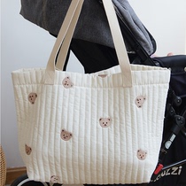 Korean ins quilted mommy bag bear portable large-capacity mother and baby bag one-shoulder crossbody fashion embroidered mommy bag