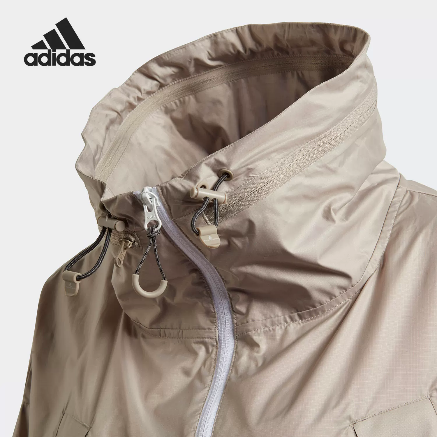 Спортивная куртка Adidas с капюшоном, тренч