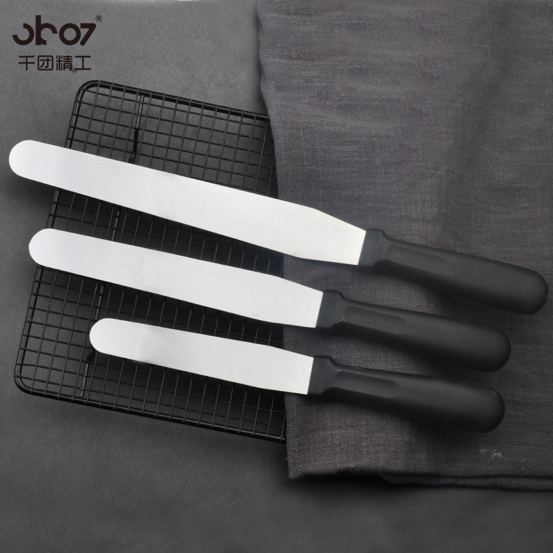 one thousand regiment fine work baking tool 6 inch -12 inch 4 Cream Scraping Flat Knife Smear Cake Framed Flower Knife