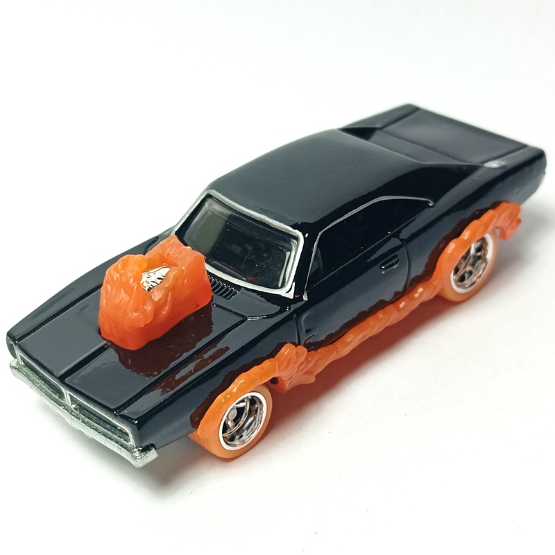 Hotwheels Dodge Charger Ghost Rider Car Rubber Tires Metal Base Black Ghost
