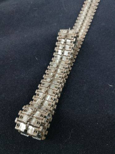 1 35 Hyundai German Leopard 2 Metal hanging rubber track matching pin SX35006