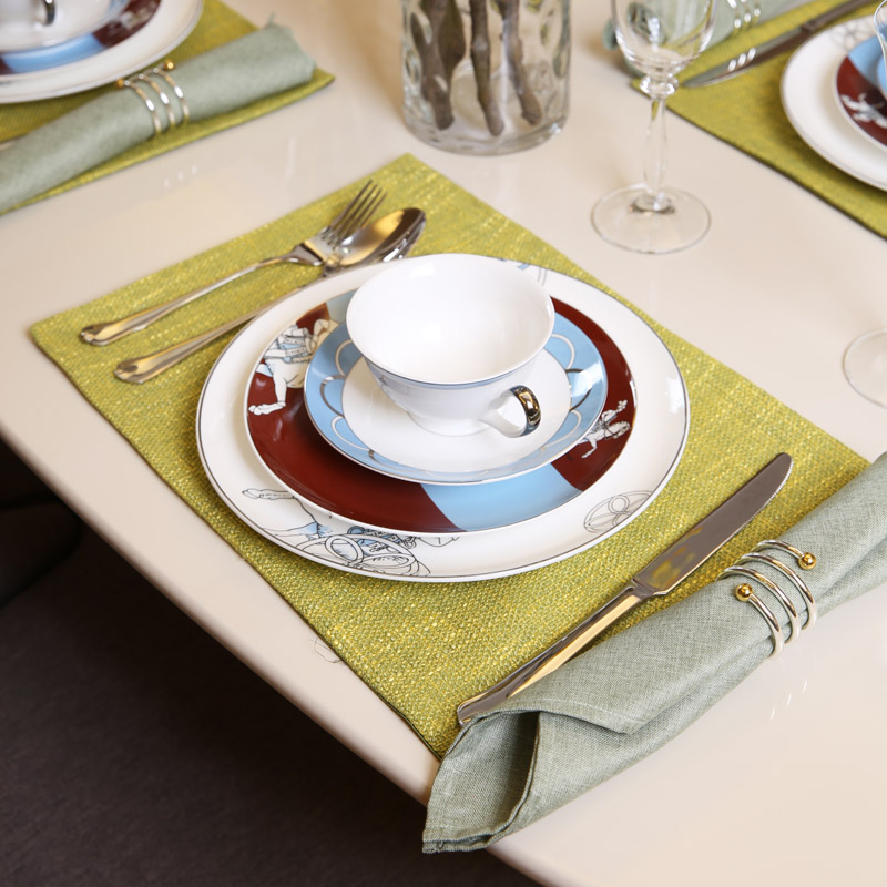 European-style American model room Western food tableware set Dining table decoration ornaments home soft decoration knight western tableware