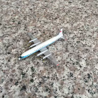 1:500herpa IL - 18 IL-18 Russian aviation airliner aircraft model