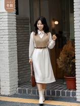 Seven Volume One cut small fashion set simple temperament shirt dress tweed vest vest 1625