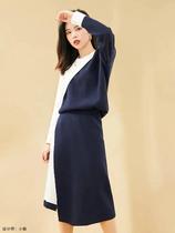 Seven volume a cut small man temperament simple blue and white color knit Hepburn style dress autumn and winter 738 739