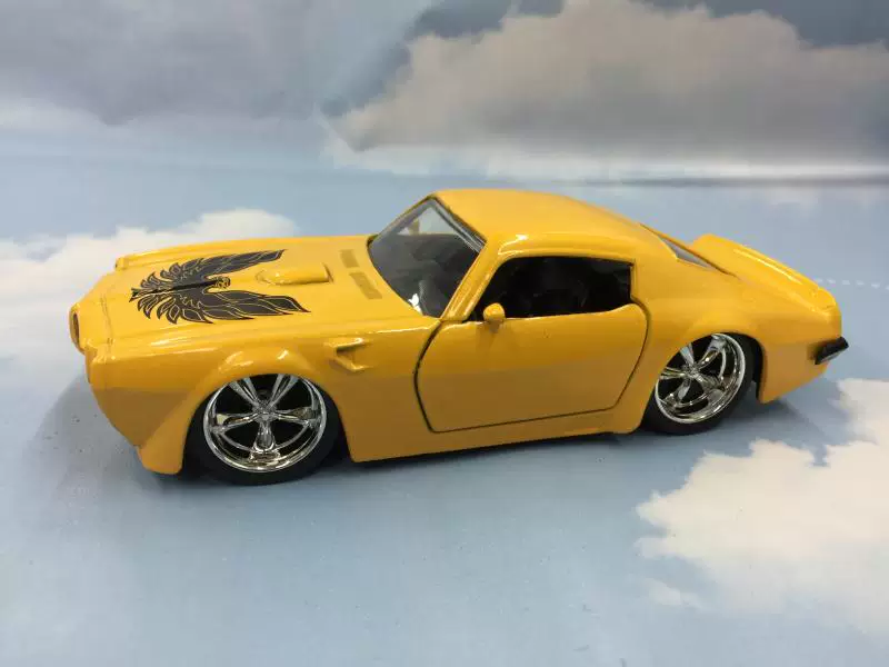 1:32 Jada Jada Fast and Furious PonttialFirebird Pontiac Firebird alloy car model