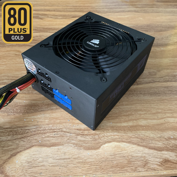 Corsair pirate ship HX750W Two-way CPU rated 750 W gold medal Half-module desktop PC Power supply