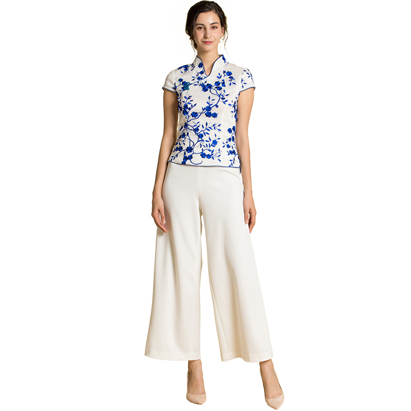 Londee/龙笛 Blue and white comfortable top, cheongsam Londee/龙笛 Blue and white comfortable top, cheongsam