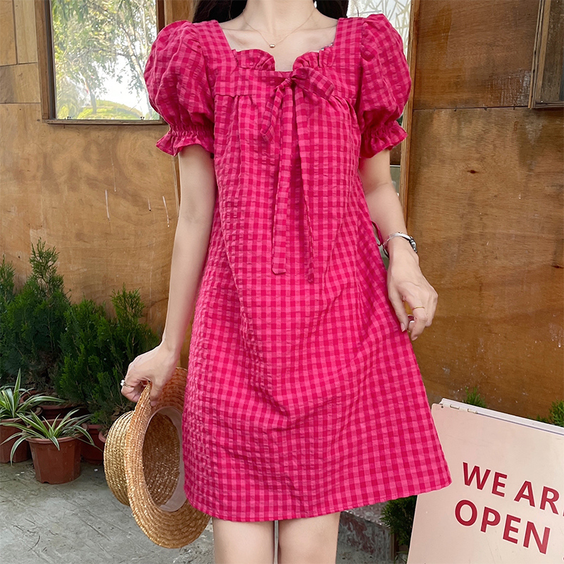 2026 Summer New Style Pure Desire Sweet Temperament Puff Sleeve Dress Women's Red Plaid Age-Reducing Strap Dress