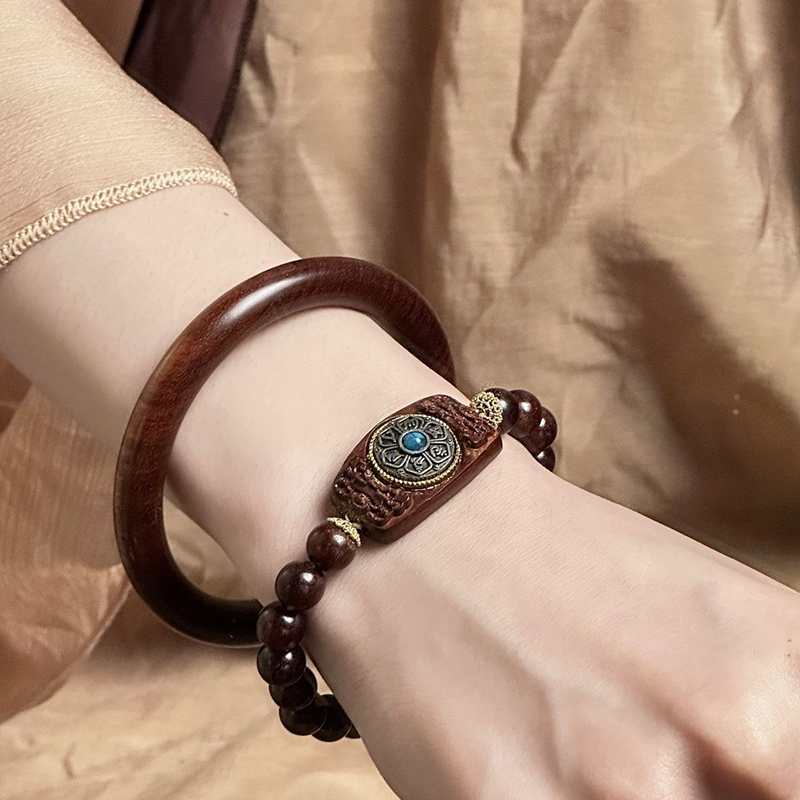 Rosewood Minimalist Accessory Bracelet, Vintage Solid Wood Bracelet for Men and Women, Couple's Gift, Hand-Held Ornament