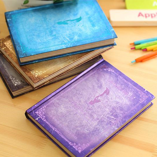 Jingu Vampire Diaries retro collection bronzing European schedule book notebook notebook 1225