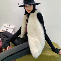  Whole leather fox wool vest womens short slim slim Korean version of Haining 2021 winter new wool vest jacket horse clip