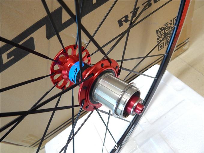 Roues de vélo cyclisme sur route - Ref 2384698 Image 9