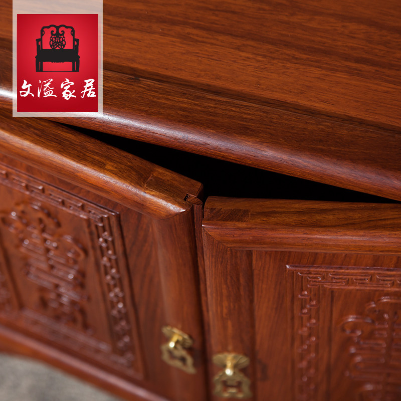 �����ľ�ͱ߹���ľ��ˮ����