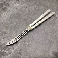 Семь серий белых тренировочных изданий