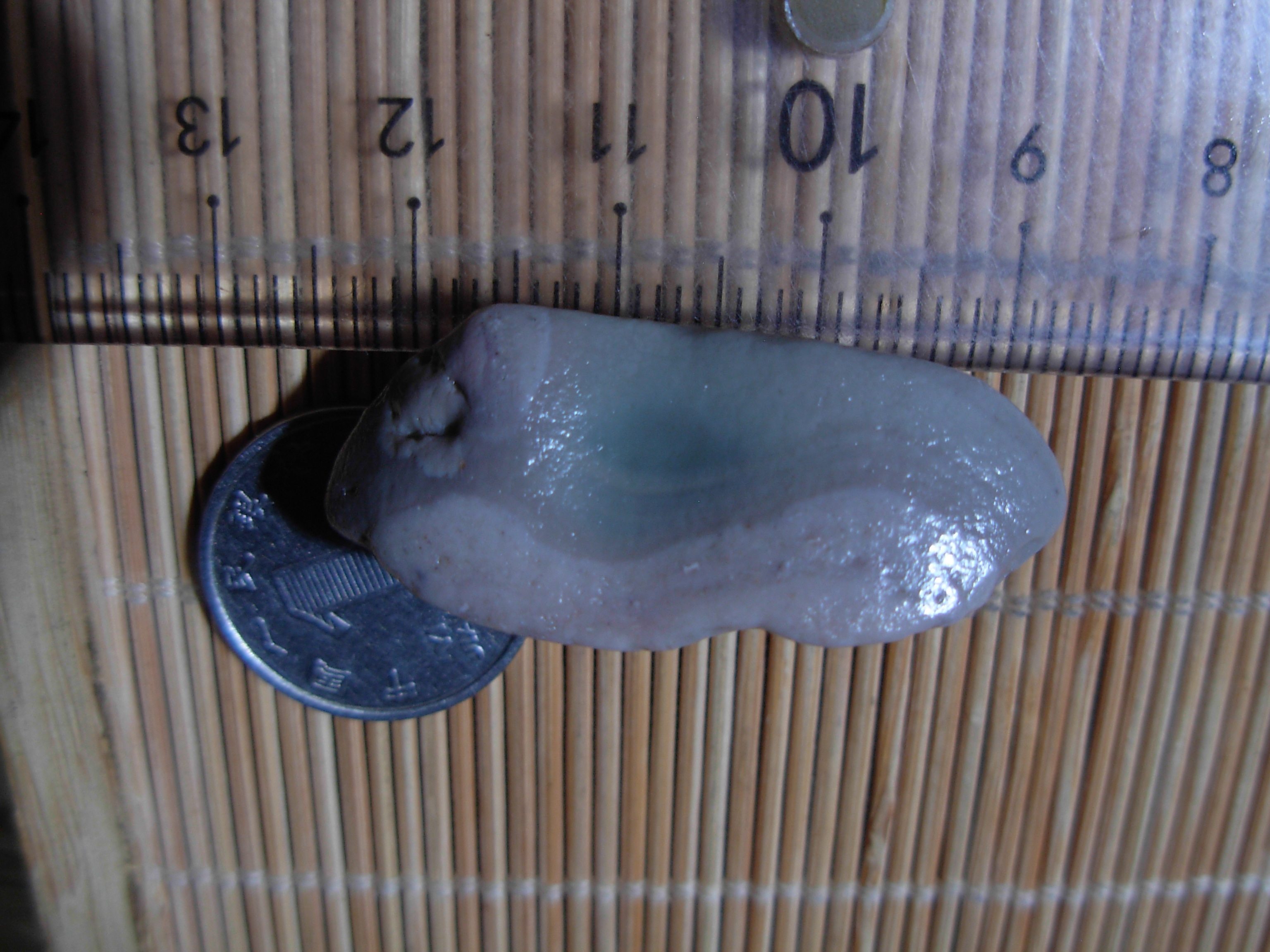 Alxa Gobi Strange Stone Pictographic Stone Rough Gobi Gobi Blue-green Jasper Carving Material Pendant