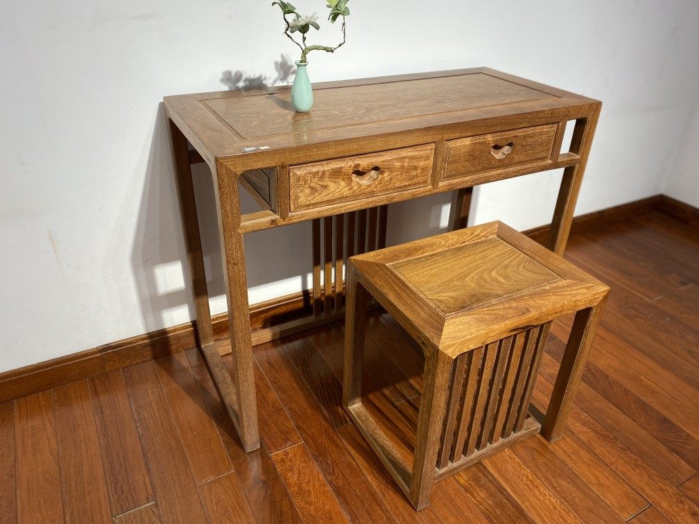 Vietnam Redwood Furniture Big Fruit Pearl Dressing Tablet Two Selected Selection of Selected Selection of Selected Pieces of Purple