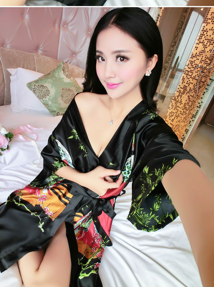 Mùa hè sexy đồ ngủ của phụ nữ Hàn Quốc phiên bản của áo choàng lụa lụa Nhật Bản lụa dịch vụ nhà lụa ladies áo choàng tắm XL