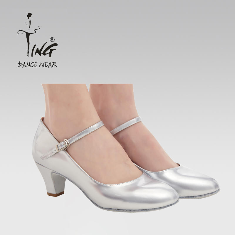 Chen Ting Xinjiang Vi ethnic dance shoes female adult gold and silver middle heel shoe national standard dance Latin dance shoes for soft undershoes