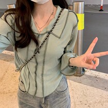 Hot Girl Blouse Design Sensation Small Crowd Long Sleeve T-shirt Woman Spring Autumn 2022 New arched downswing for the undershirt