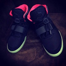 Nike Air Yeezy 2 фото