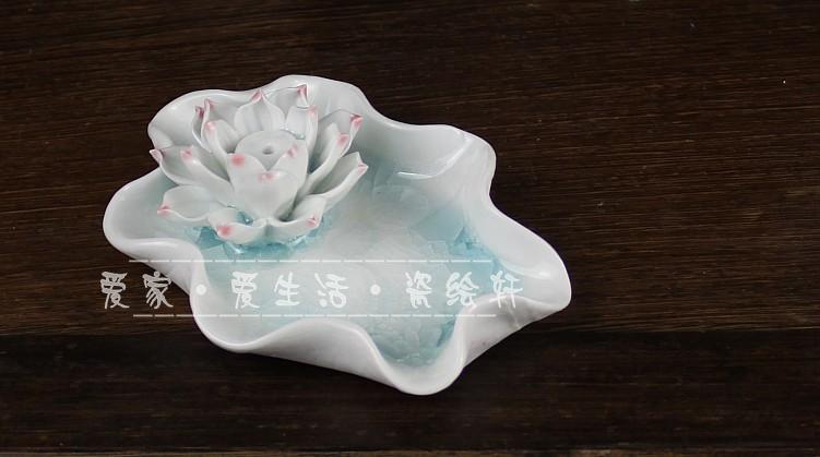 Jingdezhen porcelain lotus fragrance put desk tray incense inserted sweet home plate in joss stick vertebral fragrant lotus incense buner