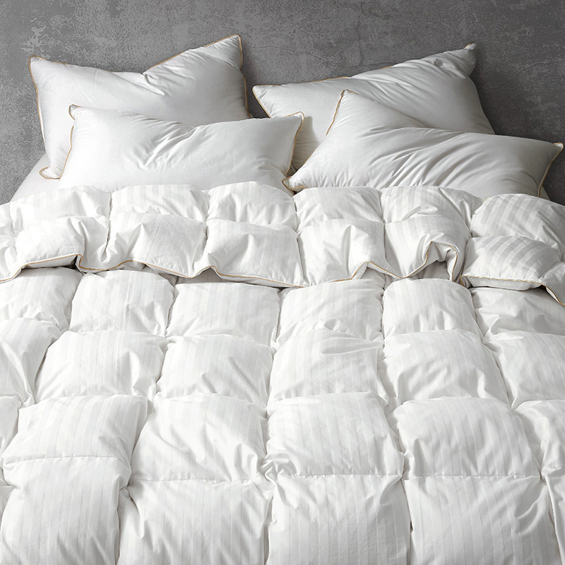 Clearance Sale: Downland 95% White Goose down Quilt, Handmade Spring and Autumn Duvet, Winter Quilt, Five-Star Global Guest Quilt Core Clearance Sale: Downland 95% White Goose down Quilt, Handmade Spring and Autumn Duvet, Winter Quilt, Five-Star Global Guest Quilt Core