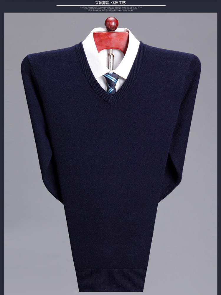 Áo len cashmere mùa đông nam 2018 mới cổ gà hình trái tim rắn màu áo len nam dày đan đáy áo len cổ chữ V áo có cổ