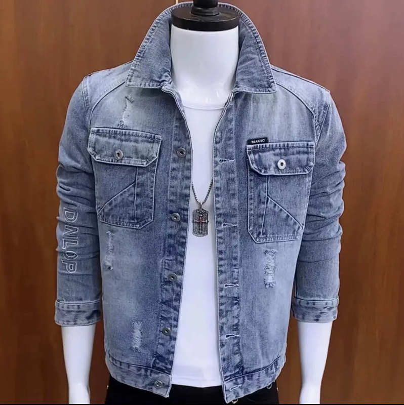 Men's Denim Jacket New Fashion Versatile Embroidered Jacket with Lapel Light Blue Slim Fit Korean Style Short Denim Jacket