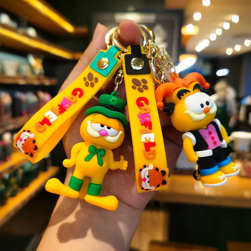 Creative Garfield Keychain Cartoon Car Doll Pendant Exquisite Couple Keychain Floor Push Trinket Creative Garfield Keychain Cartoon Car Doll Pendant Exquisite Couple Keychain Floor Push Trinket