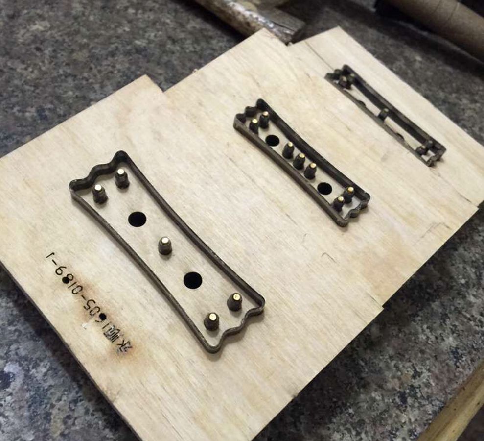 Yongshun laser knife mold leather pocket knife mold leather mold leather pocket laser knife mold