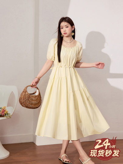 Vestido multicolor de talla grande para mujer, estilo europeo, para vacaciones, verano 2026, falda larga adelgazante popular de este año