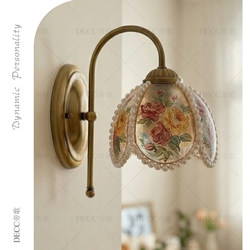 Dige French-Style Retro Painted Rose Pearl Wall Lamp for Bedroom, Living Room, and Entryway, Creative Floral Lighting Fixture