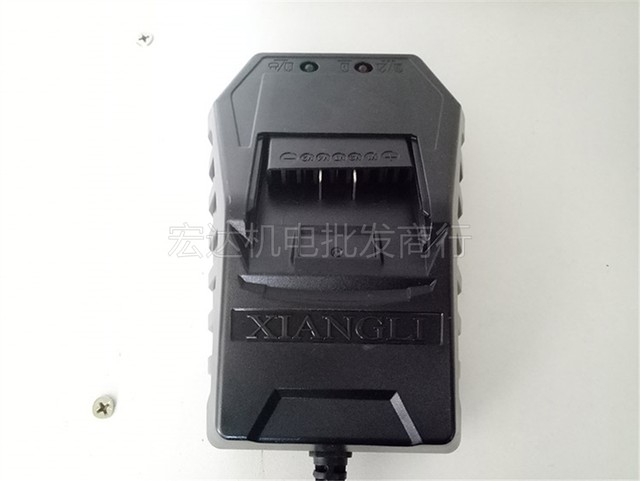 Xiangli electric wrench ຫມໍ້ໄຟ lithium ຕົ້ນສະບັບ 9005 Jiangxin XL1202 charger 20v Huiwo Pullman brushless