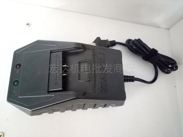 Xiangli electric wrench ຫມໍ້ໄຟ lithium ຕົ້ນສະບັບ 9005 Jiangxin XL1202 charger 20v Huiwo Pullman brushless