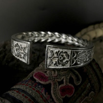 Original 999 pure silver hand - made personality Miao characteristics dark sculpted twisted spark bracelet Moku silver