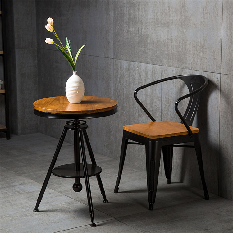 Cafe ngoài trời ghế giải trí nội thất khách sạn tại chỗ cuốn sách Mỹ ghế sắt rèn ghế gỗ rắn phân cao - Đồ gỗ ngoài trời bàn ghế ngoài trời đẹp