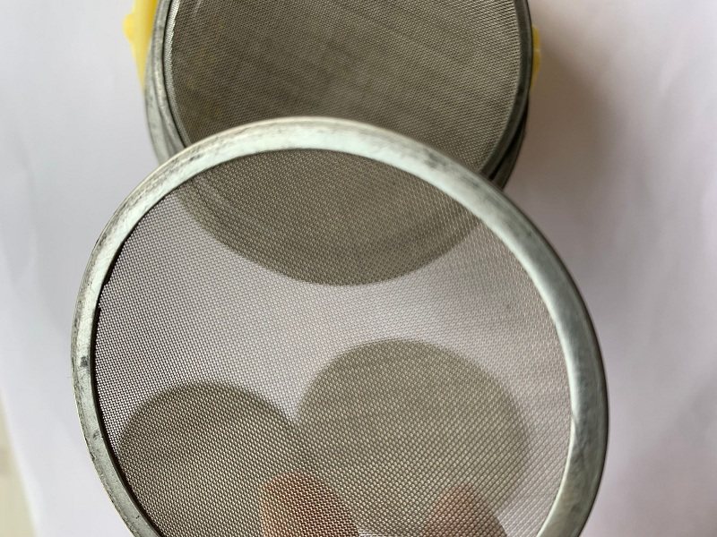 Moxibustion utensils mesh wrapping round mesh piece plum blossom moxibustion tripod special non-warping moxibustion moxibustion utensils 10 pieces in five sets