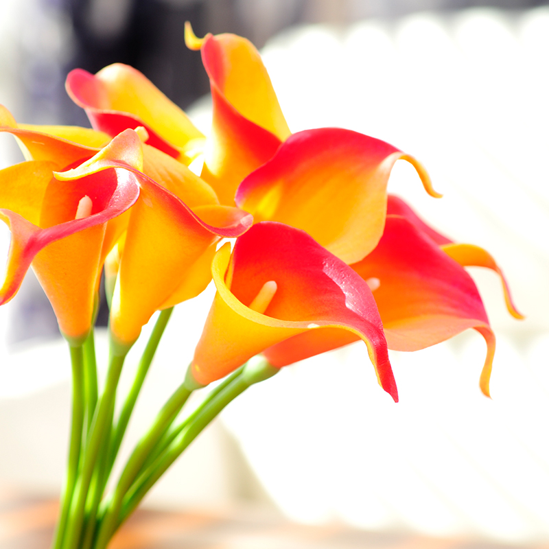 Simulation flower 9 heads PU hand calla lily living room table surface tea table vase flower arrangement flower decoration decoration