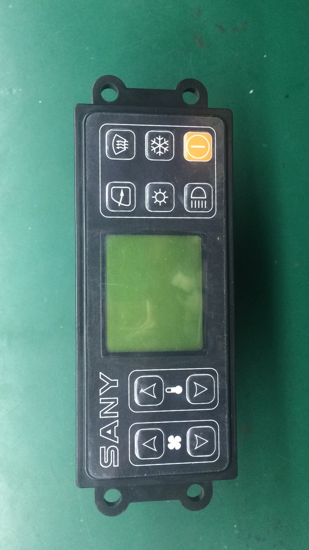 Three-one SANY crane hangers excavator cold and warm air conditioning switch for rework Three-one Heavy Industry Control Panel