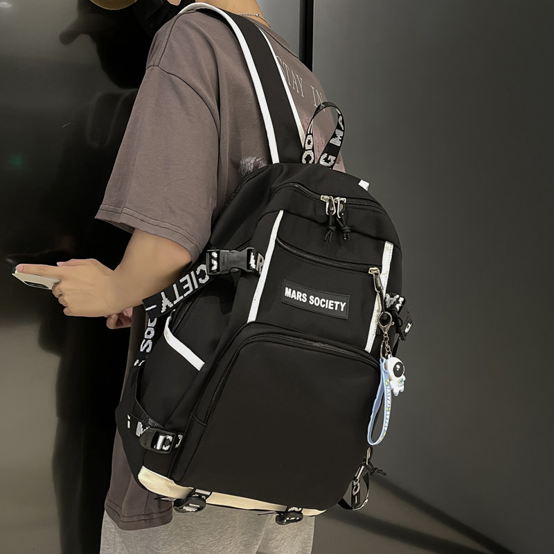Backpack men's simple large-capacity Mori travel backpack Korean version of junior high school students high school students schoolbag women