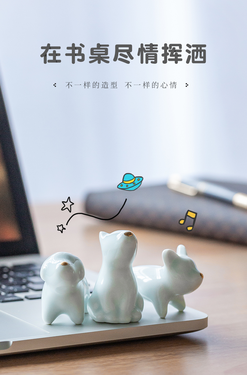 The three musketeers jingdezhen ceramic dog furnishing articles, lovely creative desktop trinkets, graduation season gifts souvenirs