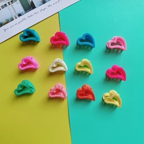 New cartoon hair accessories Korean fresh hair clips grab clips bangs clips strawberry pineapple stars and other patterns