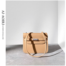 (British AJ AOIRJ) niche design leather small square bag high-grade sense lock organ womens bag diagonal cross bag