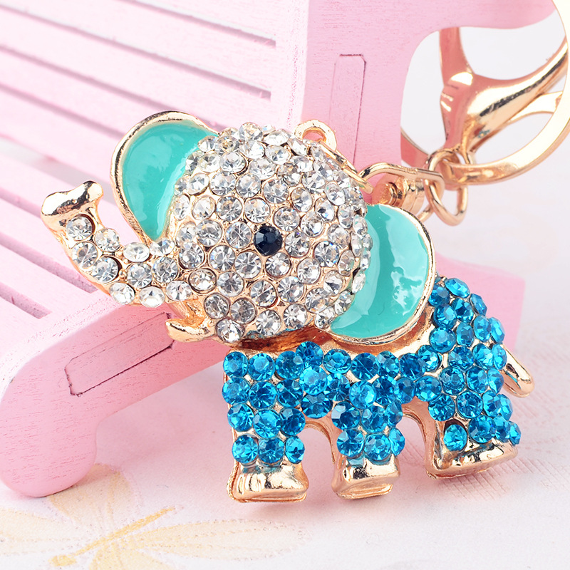 Cartoon elephant car keychain bag pendant cute Korean creative ladies keychain wallet pendant