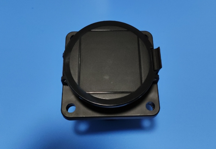 德国制造的坚固保障：MENNEKES TYP3425 63A充电桩插座解析