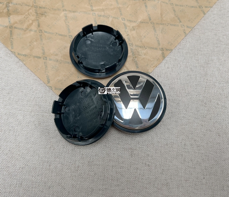 Suitable for Magotan CC Sagitar Golf 6 new PassatTiguan Scirocco Touran hub cover wheel center cover